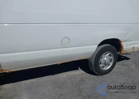 2009 Ford E-350 Super Duty Commercial/Recreational from USA, damaged, VIN 1FTSS34L99DA68036